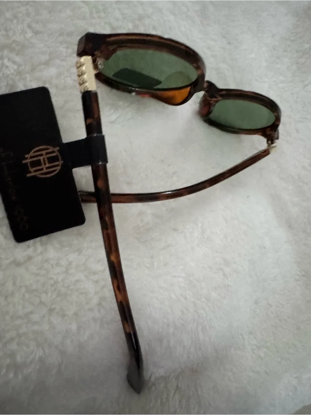 NWT House of Harlow 1960 Tortoiseshell Frame Sunglasses with Green Lenses